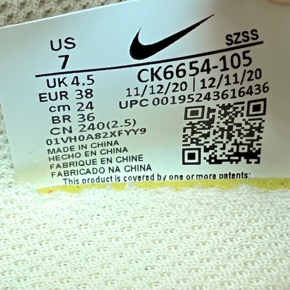 2022 W Nike Dunk Low Disrupt Coconut Milk / Sail / White SAMPLE SB CK6654 105 - Picture 7 of 8
